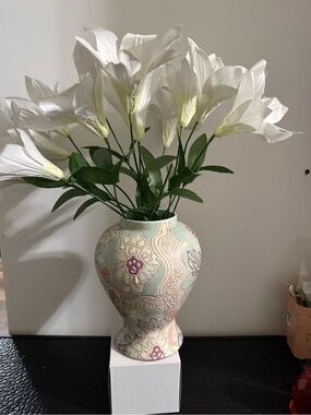 vintage for Toyo design, featuring a pastel Asian floral pattern